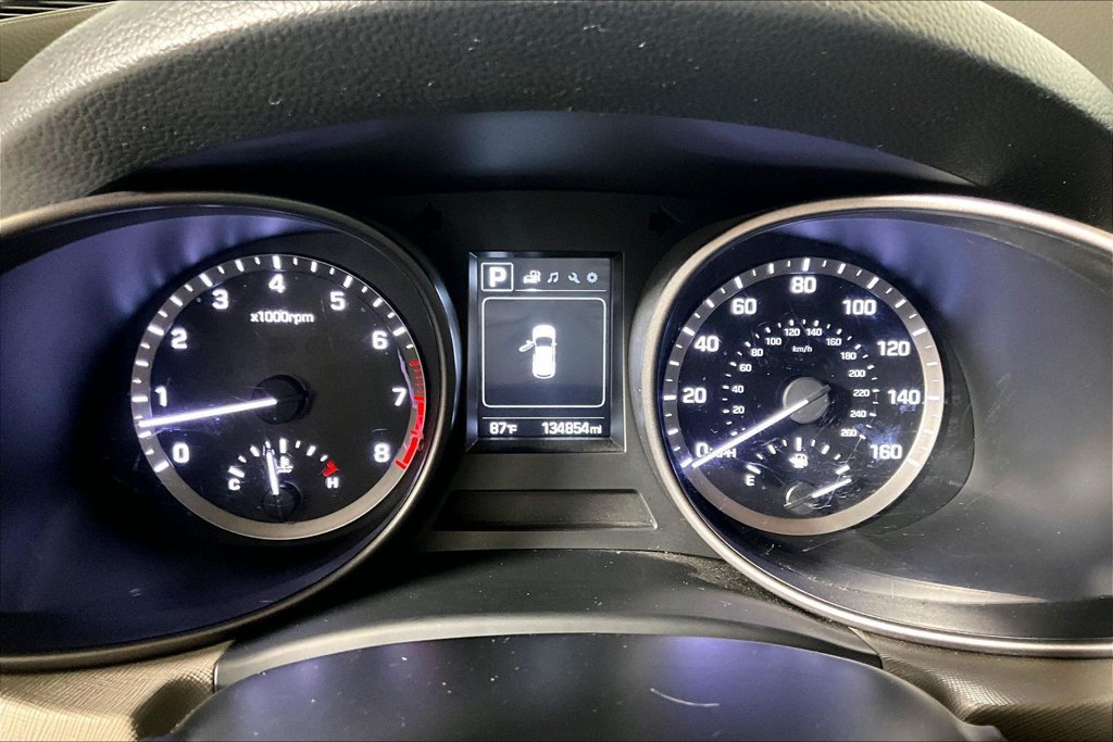 Used 2018 Hyundai Santa Fe Sport w/ 2.4L Value Package 02 FWD image 16