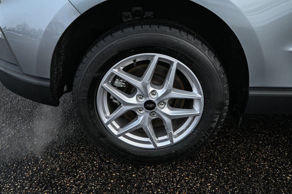 Certified 2024 Ford Edge SEL w/ Convenience Package image 17