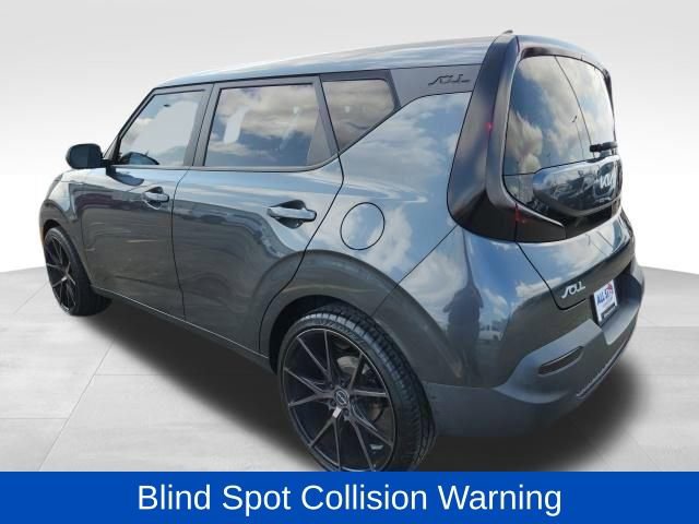 Used 2022 Kia Soul LX w/ Technology Package image 7