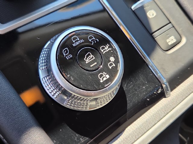 Used 2023 Mitsubishi Outlander SE AWD/4WD image 22