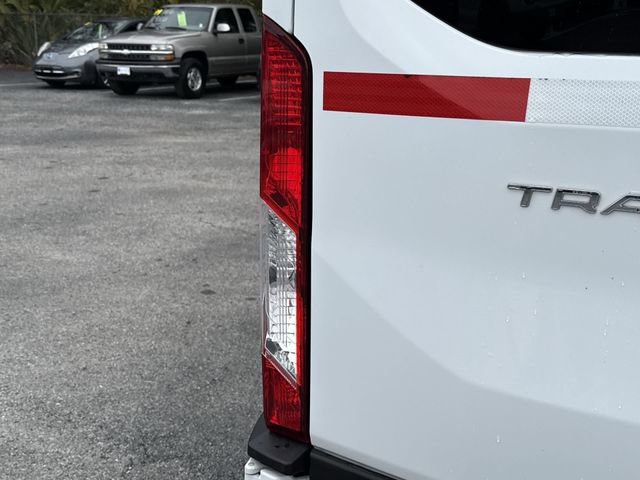 Certified 2019 Ford Transit 150 XLT image 18