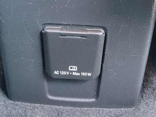 Used 2022 Chevrolet Trax LT w/ LT Convenience Package FWD image 24