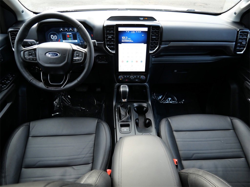 Certified 2025 Ford Ranger Lariat w/ Black Appearance Package image 12