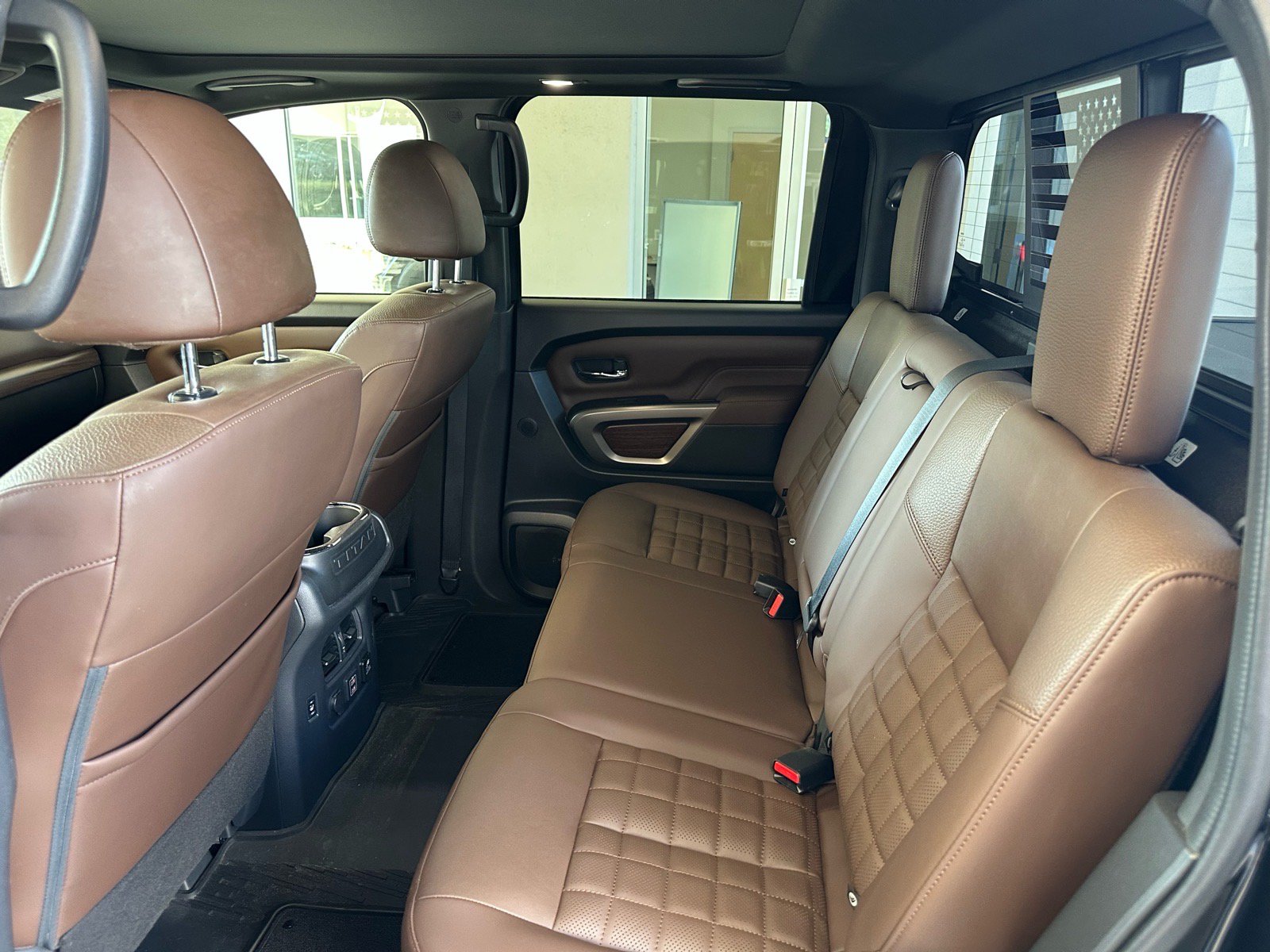 Used 2023 Nissan Titan Platinum Reserve w/ Moonroof Package AWD/4WD image 21