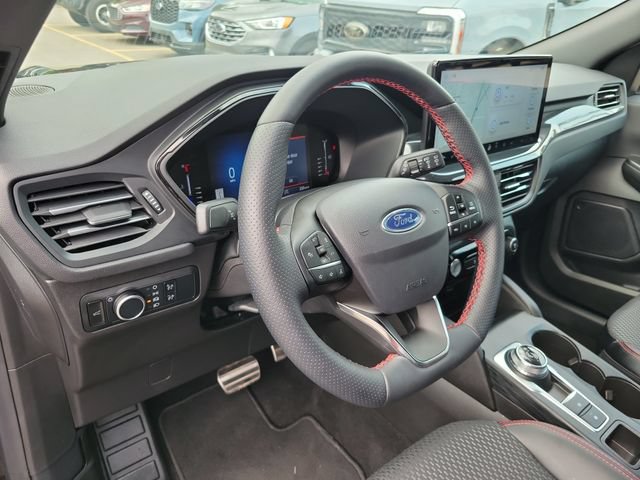 Certified 2024 Ford Escape ST-Line w/ Tech Pack #1 AWD/4WD image 8