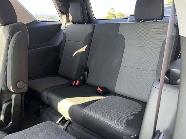 Used 2019 Chevrolet Traverse LT FWD image 15
