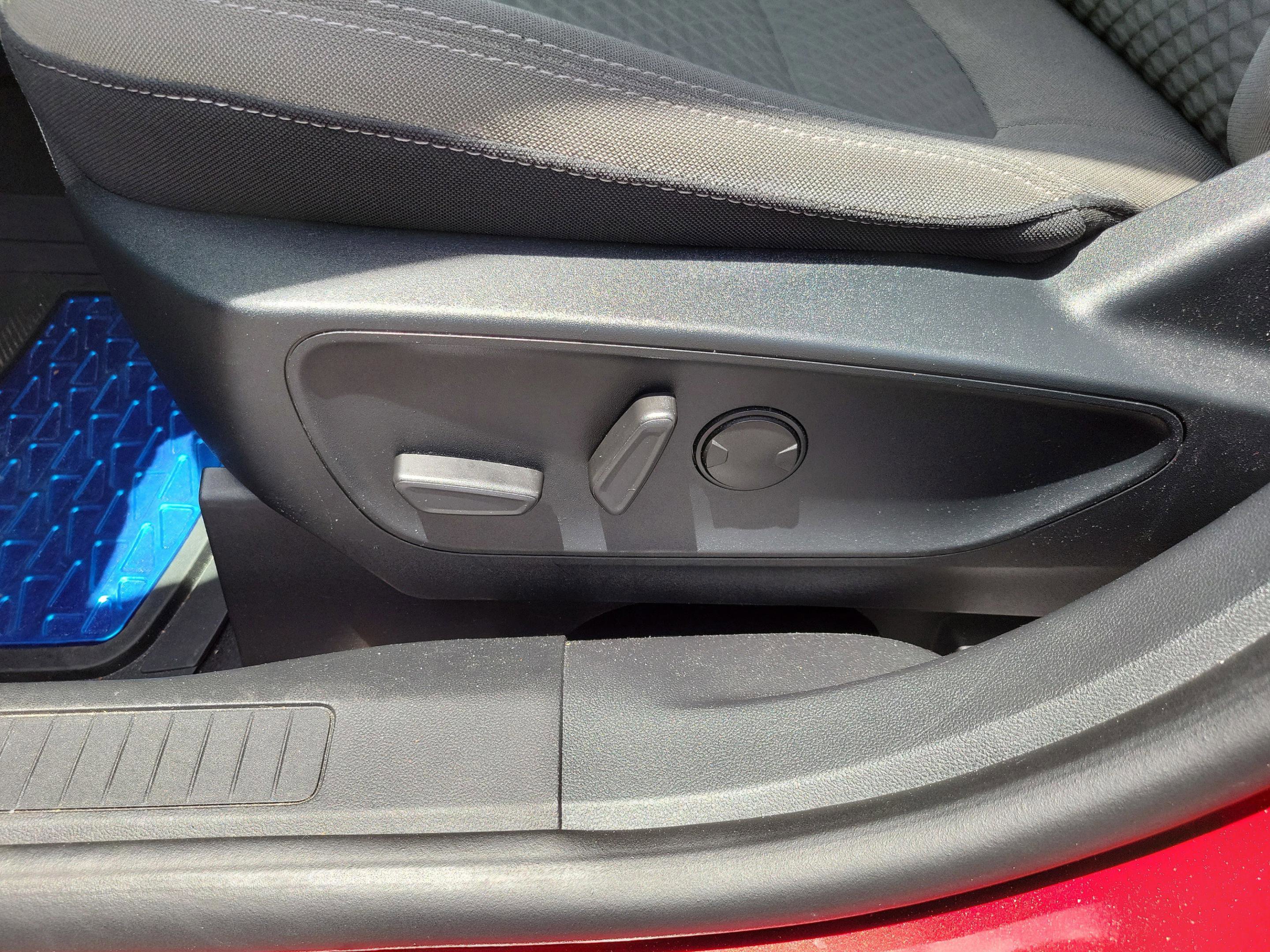 Certified 2021 Ford Escape SE w/ Convenience Package FWD image 18