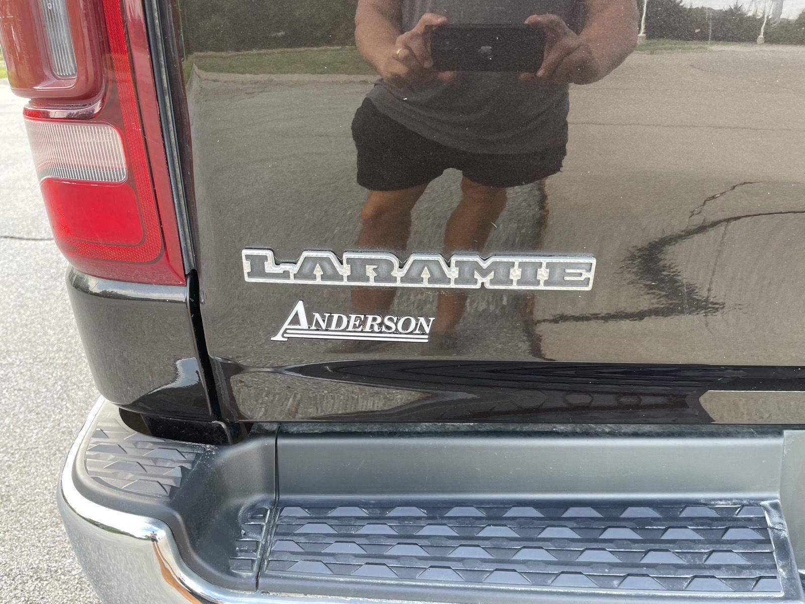 Used 2019 RAM 1500 Laramie AWD/4WD image 35