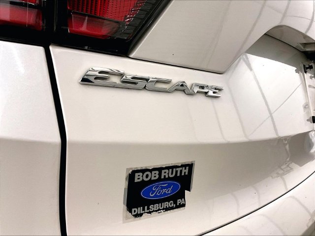Certified 2017 Ford Escape SE AWD/4WD image 13