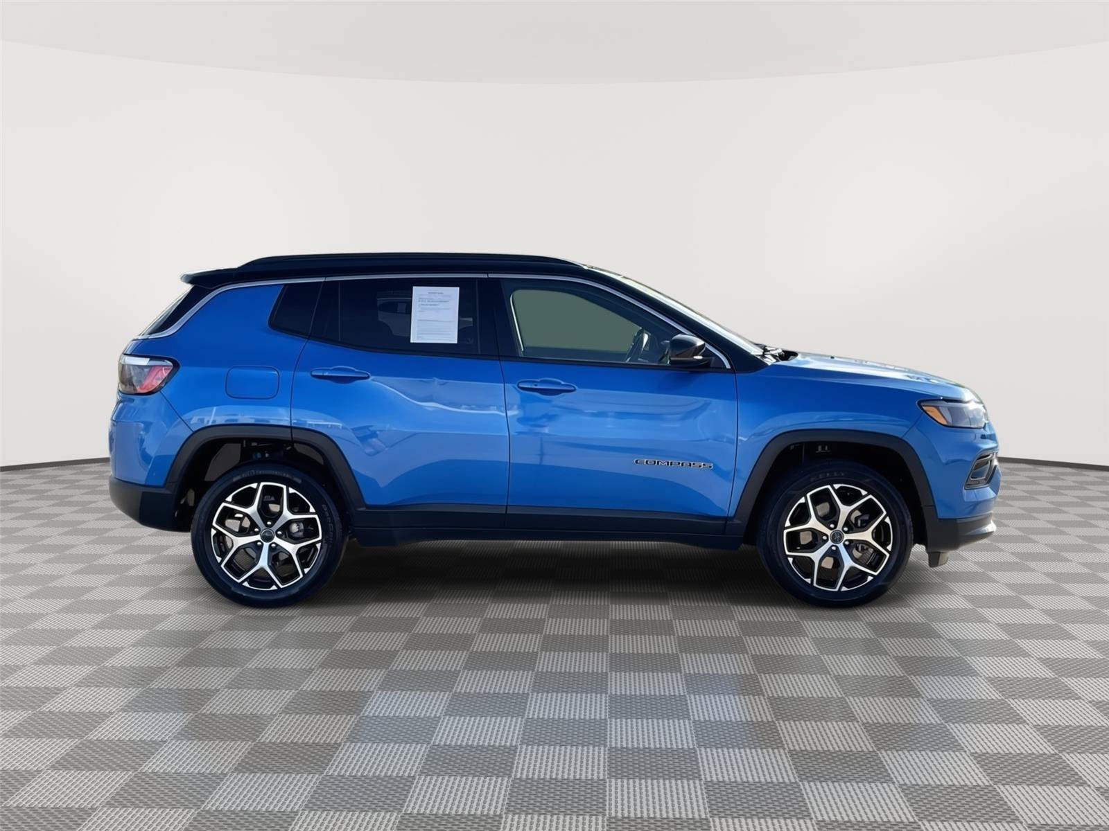 Used 2025 Jeep Compass Limited AWD/4WD image 6