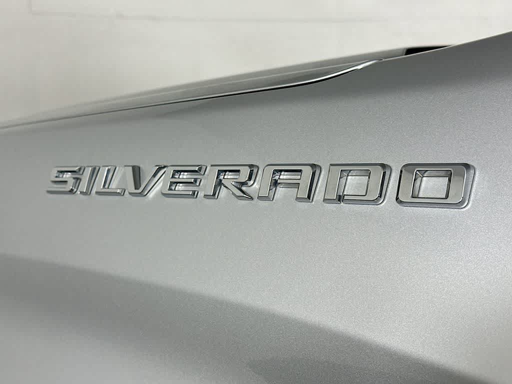 Used 2020 Chevrolet Silverado 1500 LT w/ All-Star Edition RWD image 7