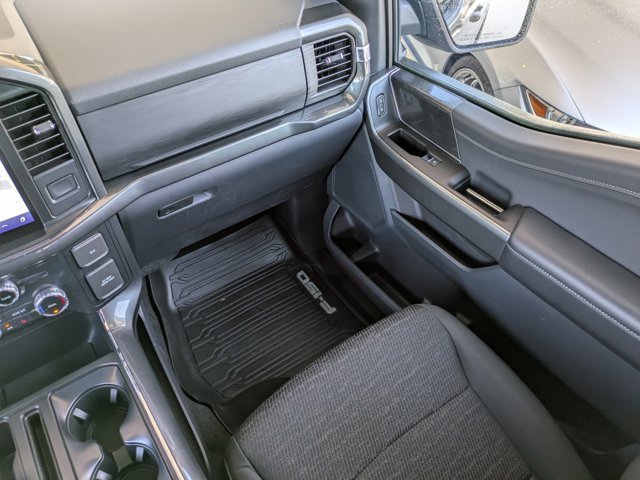 Certified 2022 Ford F150 XLT w/ Equipment Group 302A High image 16