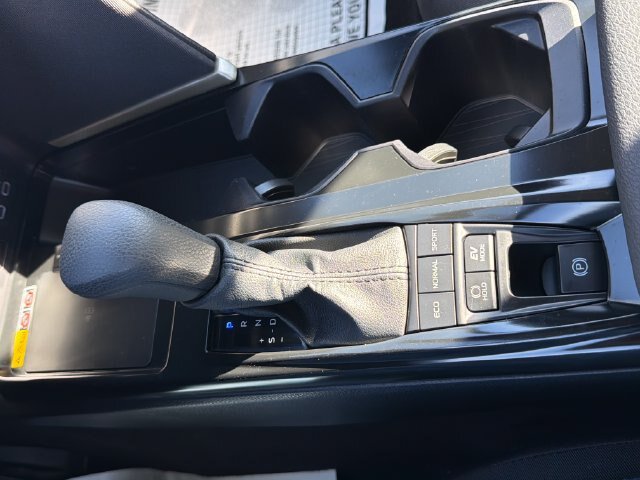 Used 2025 Toyota Camry LE FWD image 24