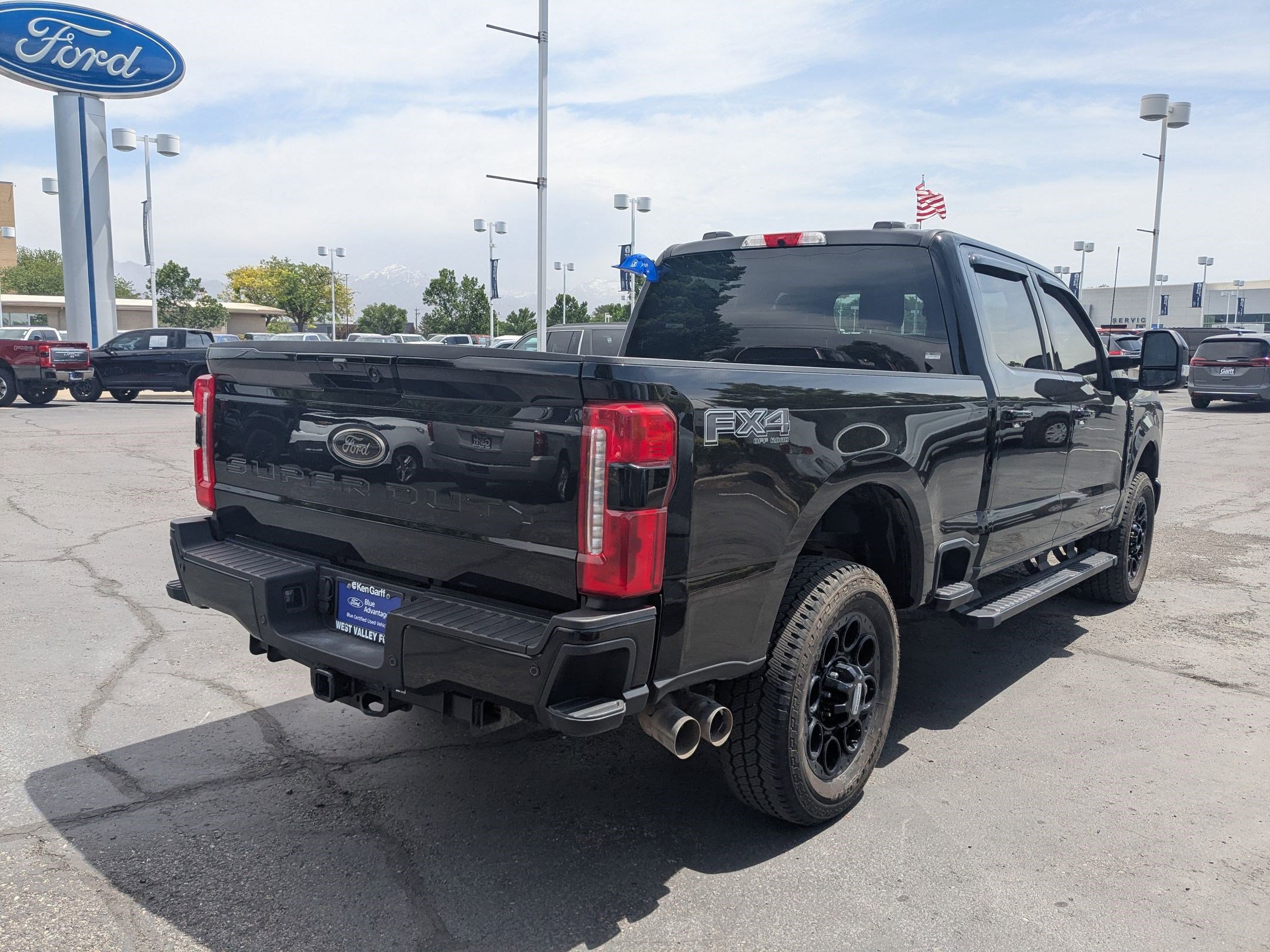 Certified 2025 Ford F350 Lariat w/ Black Appearance Package AWD/4WD image 3