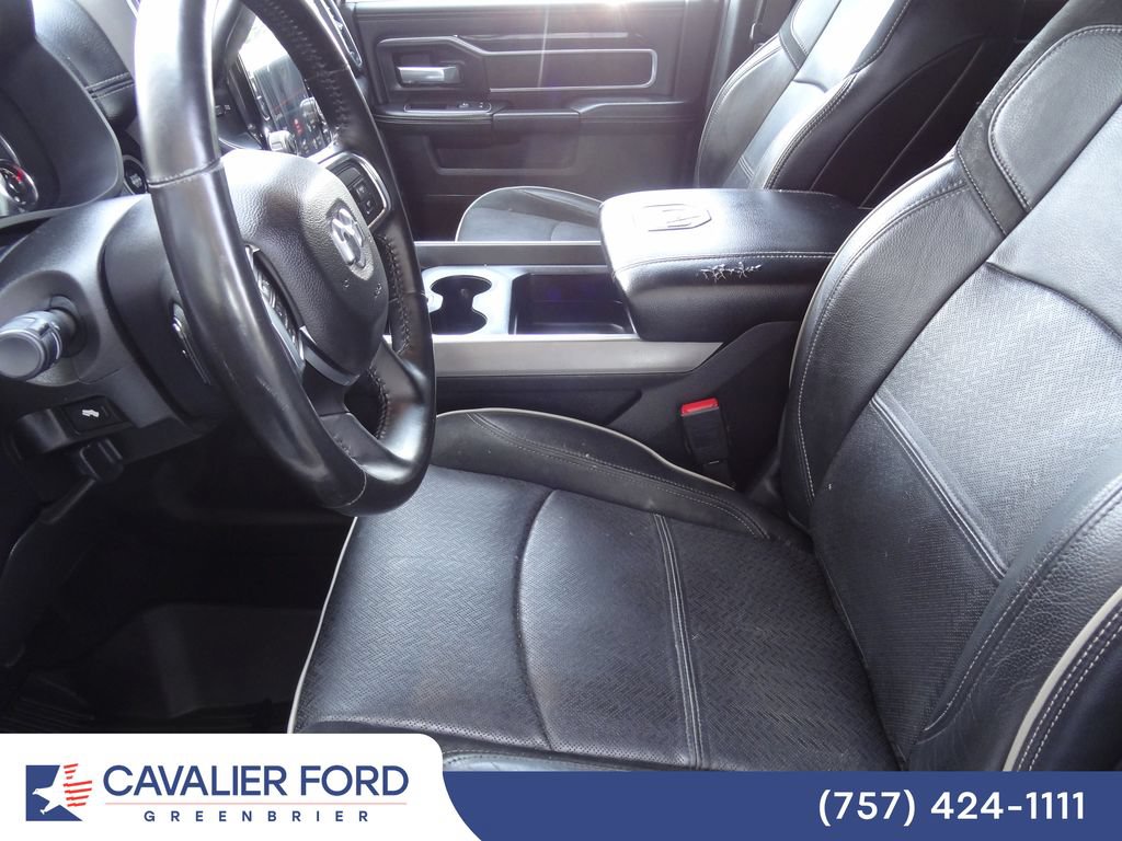 Used 2021 RAM 2500 Laramie w/ Night Edition AWD/4WD image 6