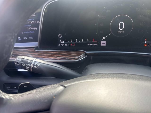 Used 2021 Cadillac Escalade Premium Luxury image 33