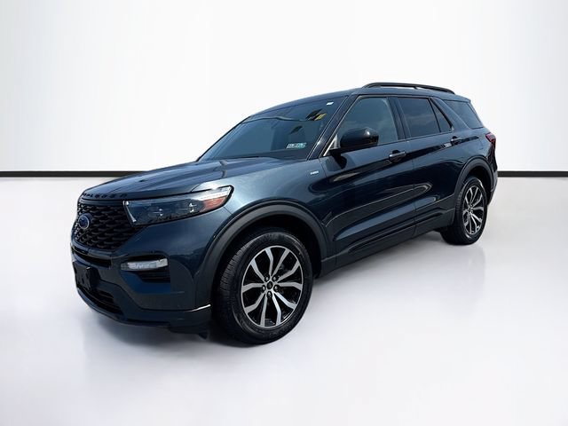Certified 2022 Ford Explorer ST-Line w/ Class IV Trailer Tow Package AWD/4WD image 3