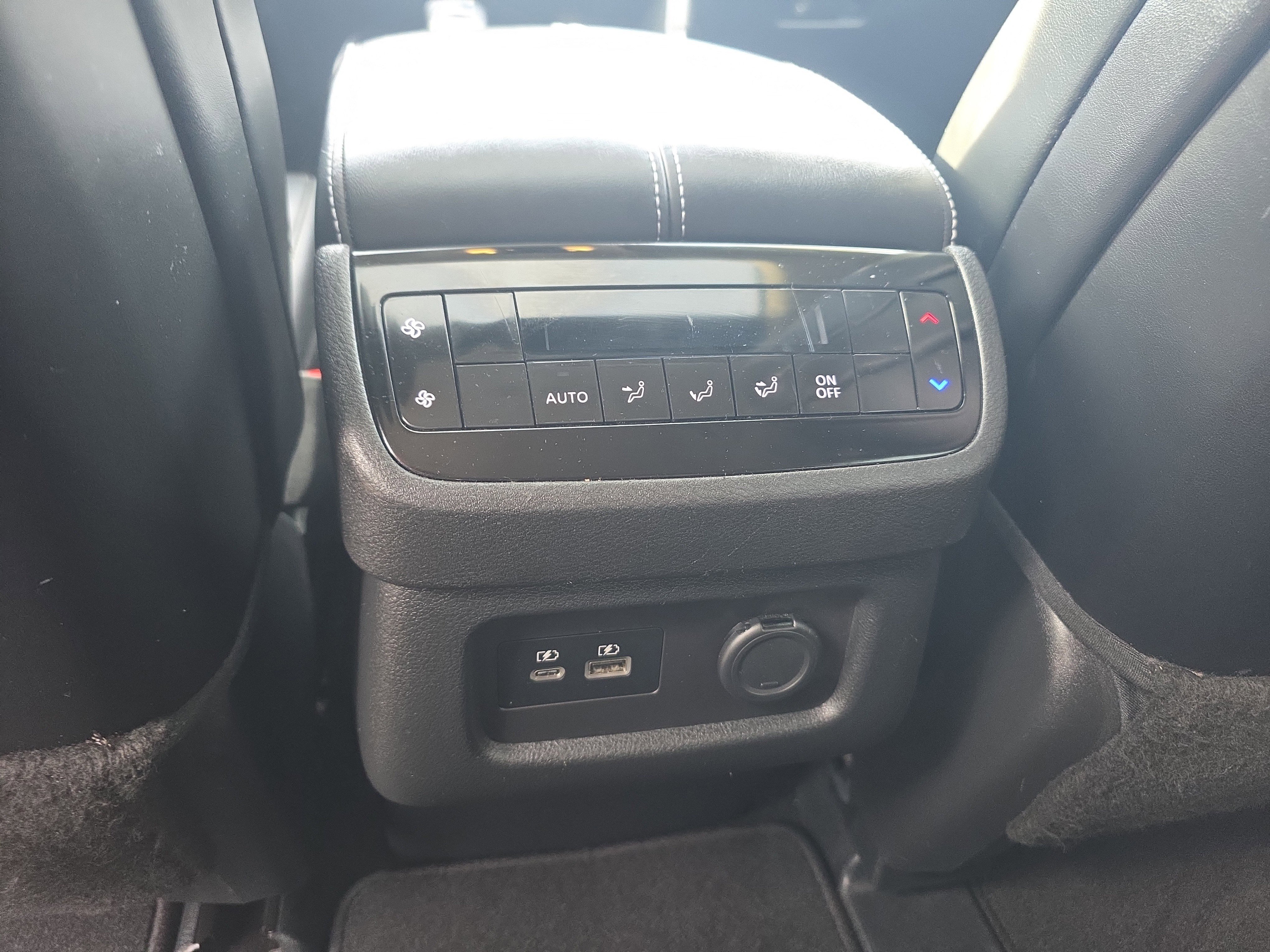 Used 2023 INFINITI QX60 Luxe w/ Cargo Package image 26