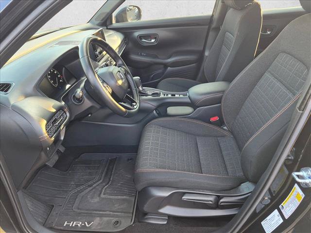 Used 2025 Honda HR-V Sport image 15