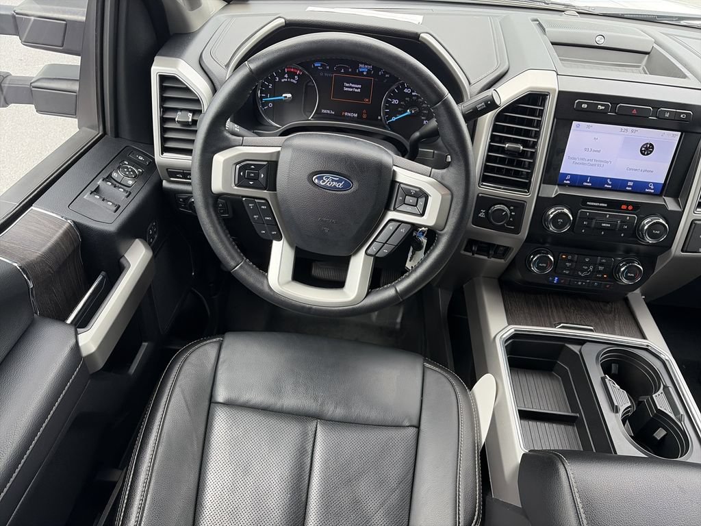 Certified 2020 Ford F350 Lariat w/ Lariat Value Package AWD/4WD image 15