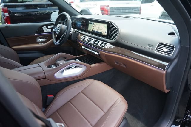 Used 2025 Mercedes-Benz GLS 450 4MATIC image 20