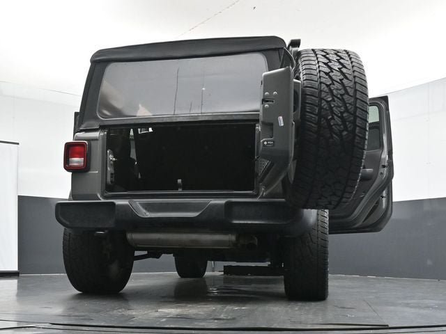Used 2023 Jeep Wrangler Unlimited Sport AWD/4WD image 39