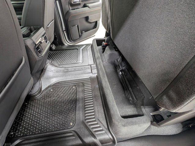 Used 2024 GMC Sierra 2500 AT4 w/ AT4 Premium Plus Package AWD/4WD image 20