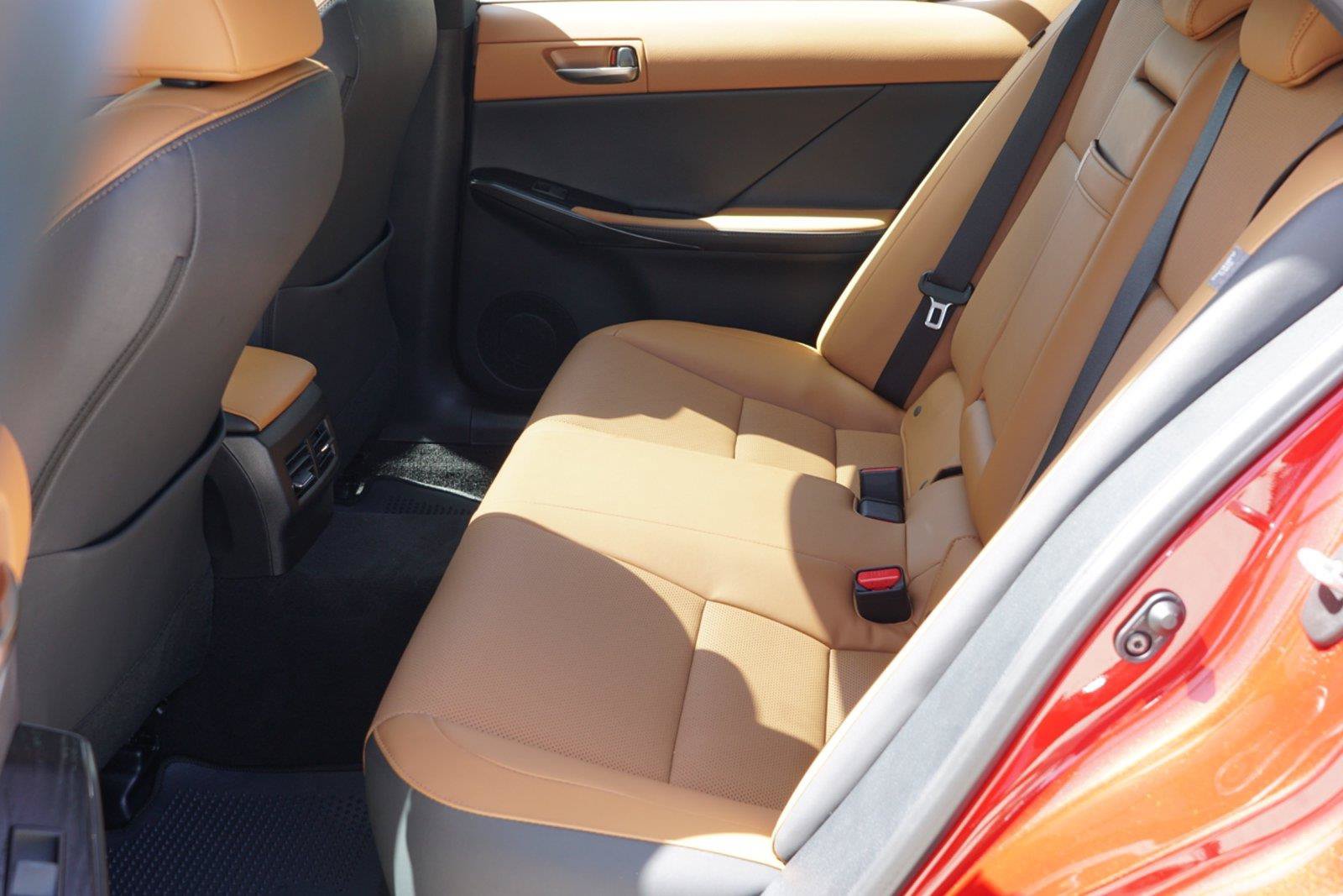 Used 2025 Lexus IS 300 w/ Premium Package RWD image 23