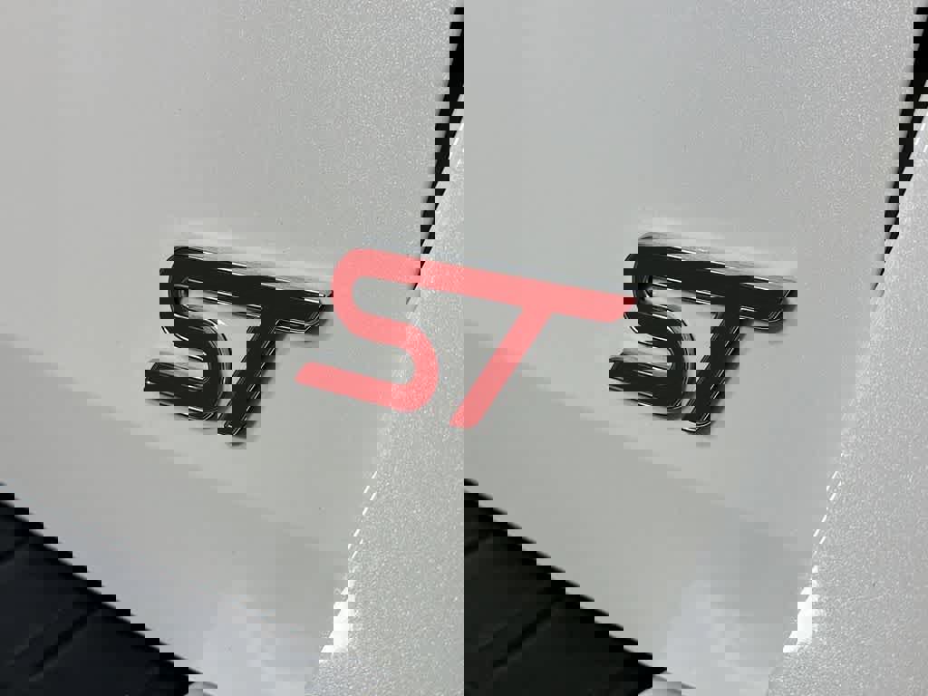 Certified 2023 Ford Explorer ST w/ Equipment Group 401A image 10