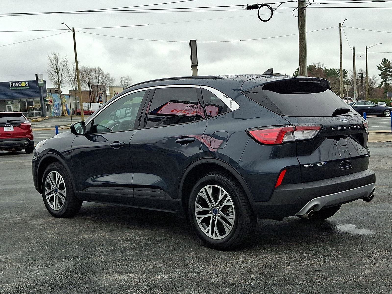 Certified 2022 Ford Escape SEL image 4