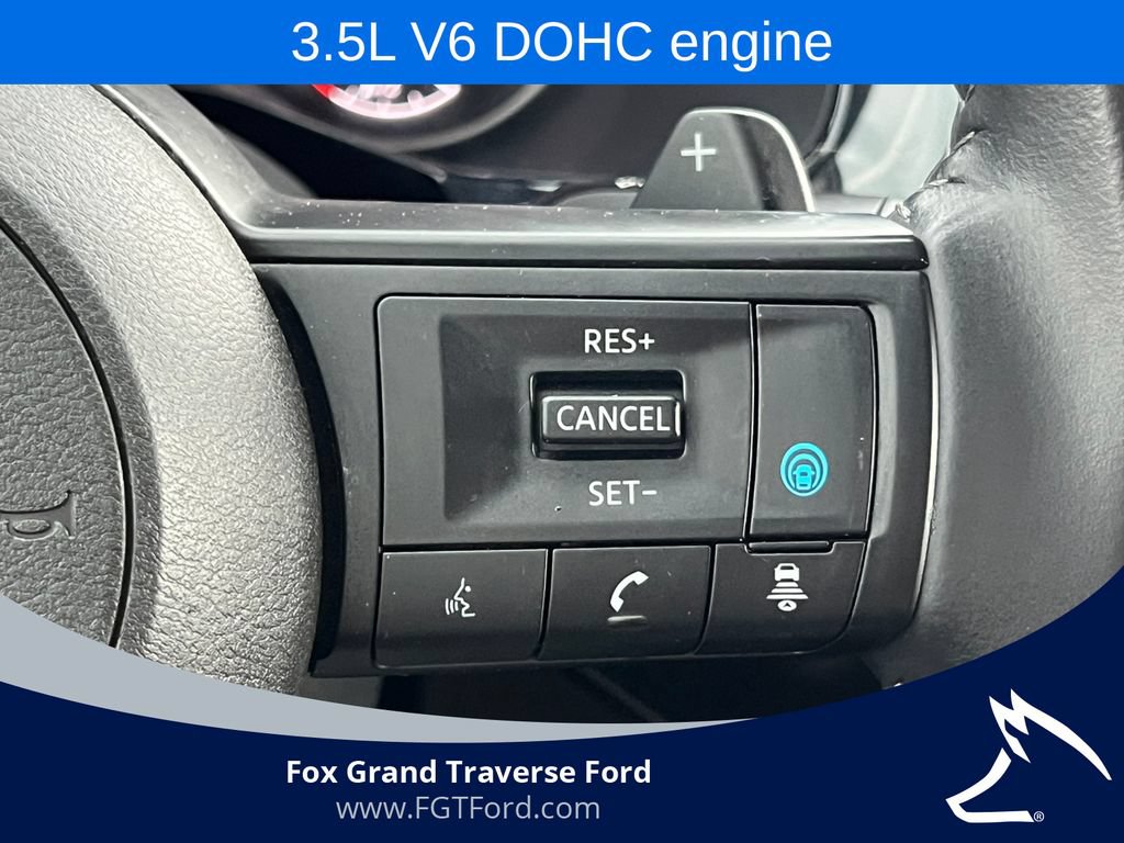 Used 2025 Nissan Pathfinder SV AWD/4WD image 22