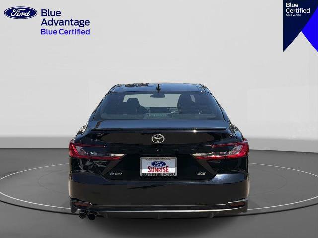 Used 2025 Toyota Camry SE FWD image 5
