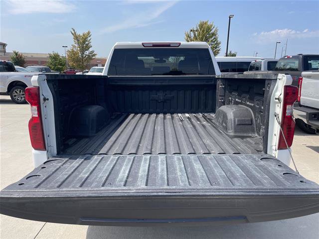 Used 2022 Chevrolet Silverado 1500 LT AWD/4WD image 34