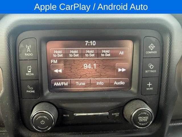 Used 2020 Jeep Gladiator Sport AWD/4WD image 11