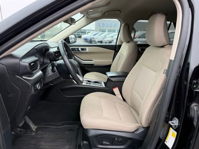 Certified 2024 Ford Explorer XLT image 12