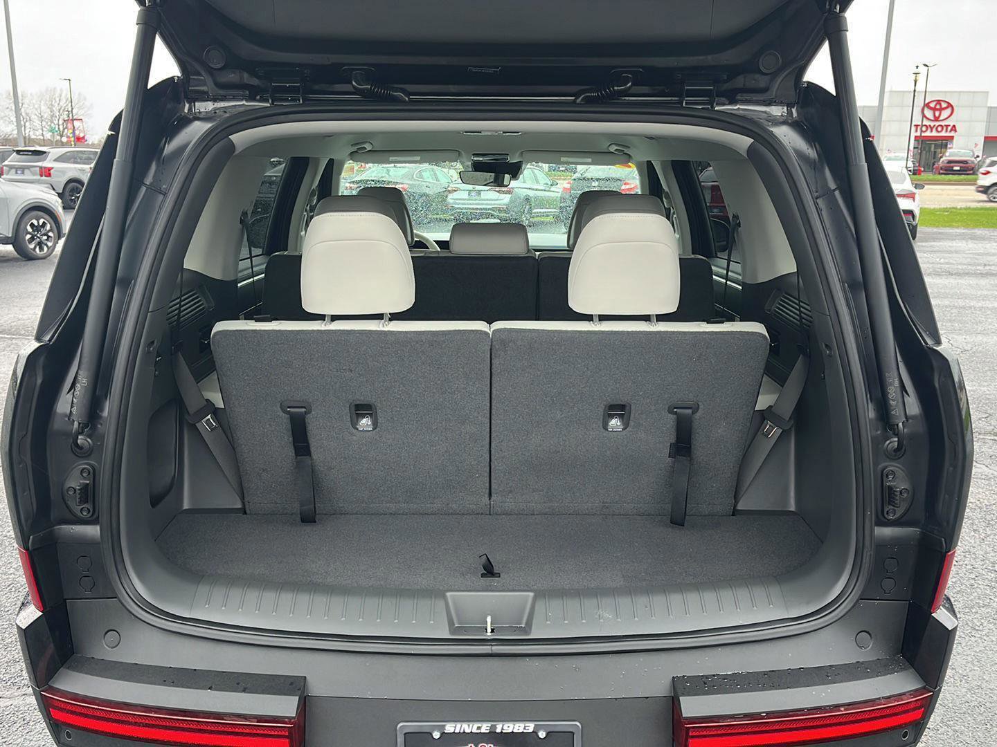 Used 2025 Hyundai Santa Fe SEL image 18