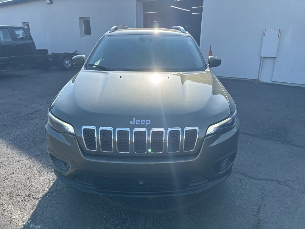 Used 2021 Jeep Cherokee Latitude Lux FWD image 8