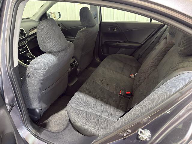 Used 2017 Honda Accord EX image 13