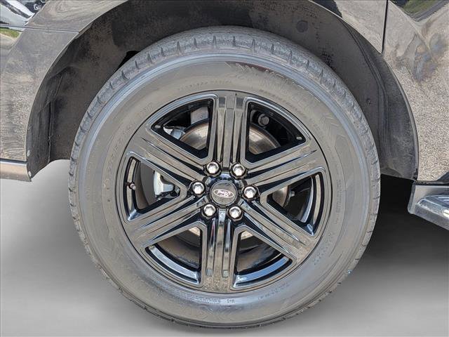 Certified 2021 Ford Expedition Max XLT RWD image 24