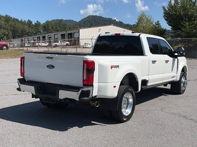 Certified 2024 Ford F450 Lariat w/ Lariat Ultimate Package AWD/4WD image 3