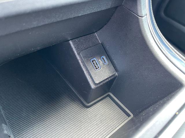 Certified 2023 Ford Edge ST image 24