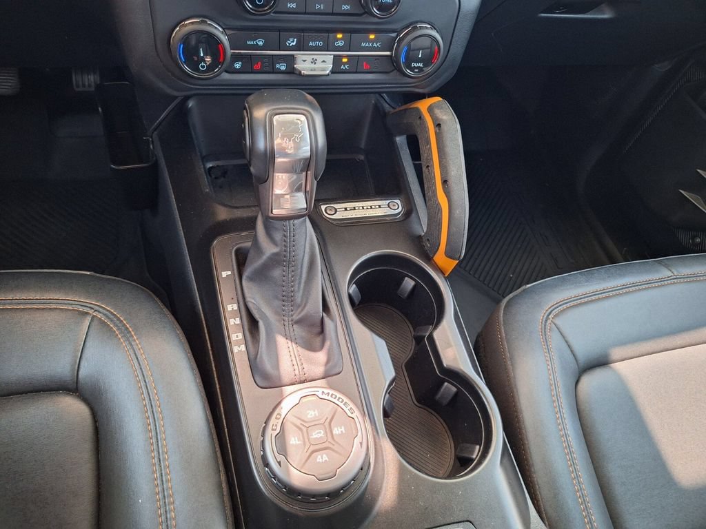 Certified 2022 Ford Bronco Badlands AWD/4WD image 16