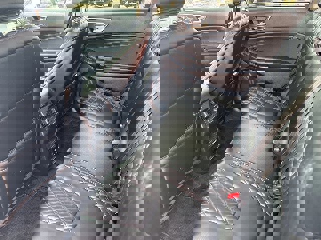 Certified 2024 Ford Edge Titanium image 15