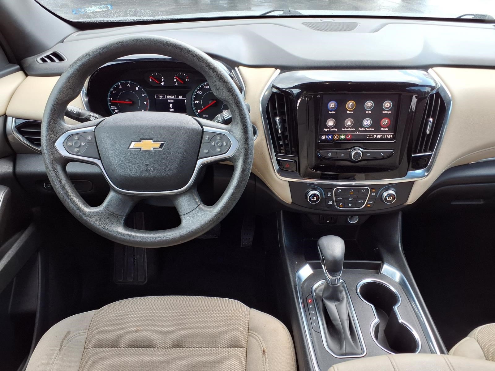 Used 2023 Chevrolet Traverse LS FWD image 12