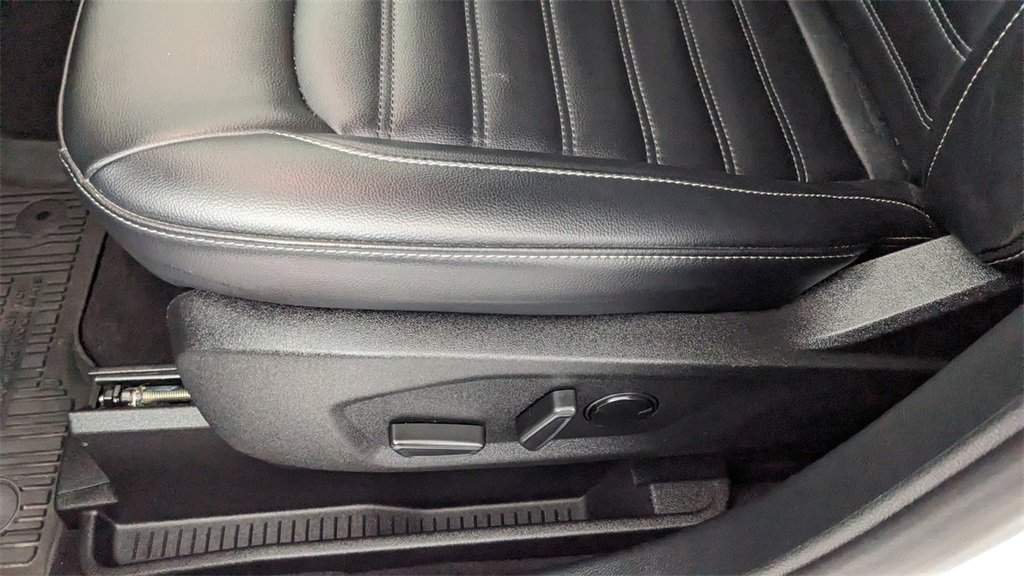 Certified 2022 Ford Edge SEL image 28