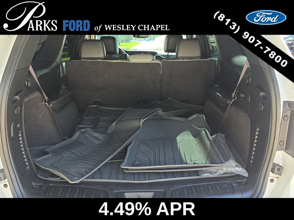 Used 2023 Dodge Durango R/T RWD image 8