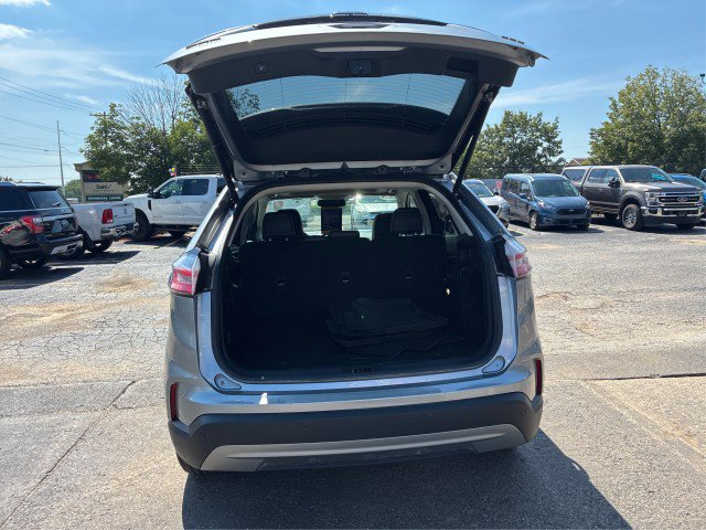 Certified 2023 Ford Edge SEL w/ Convenience Package AWD/4WD image 12