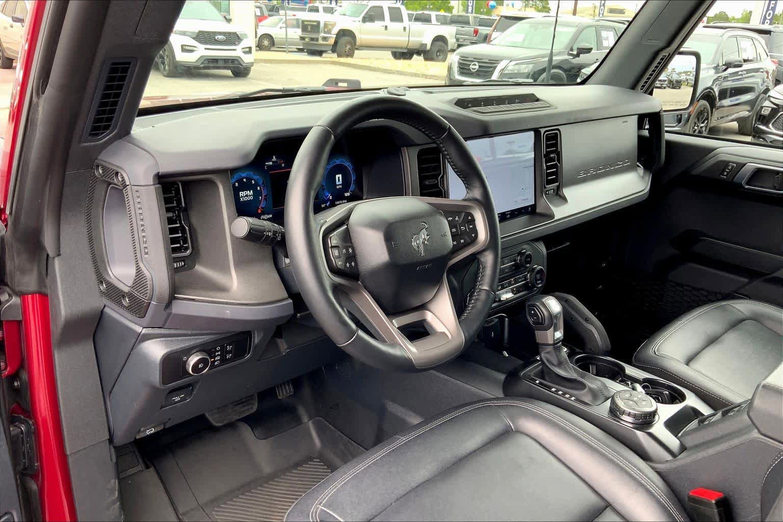 Certified 2025 Ford Bronco Badlands AWD/4WD image 17