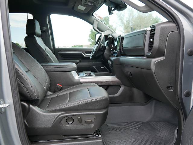 Used 2024 Chevrolet Silverado 2500 LTZ w/ LTZ Plus Package AWD/4WD image 14