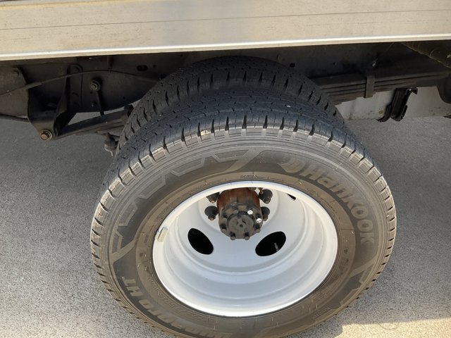 Certified 2026 Ford E-450 and Econoline 450 Super Duty w/ Power Equipment Group RWD image 9